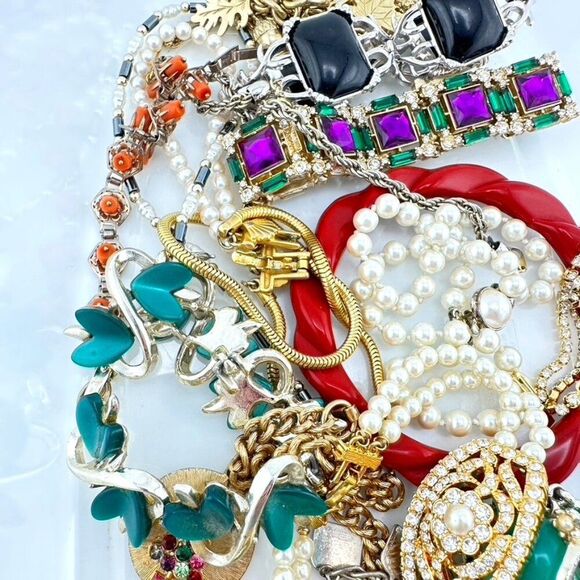 Vintage Bracelet Lot Bundle - Picture 6 of 9